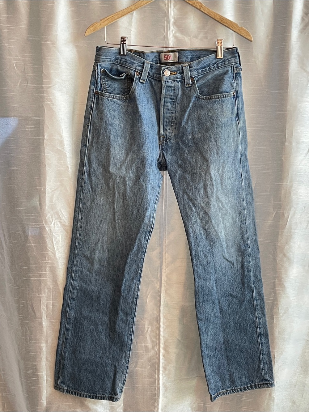 Levi's 501 Jeans Men's 32x30 Medium Wash High Rise Straight Leg Button Fly Y2K